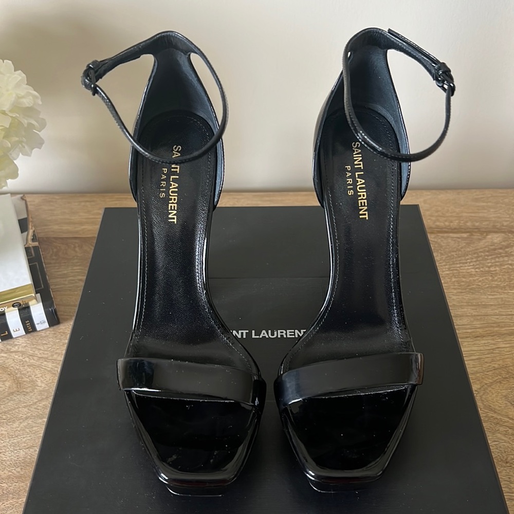 Saint Laurent Vitello Vernice Soft size 41